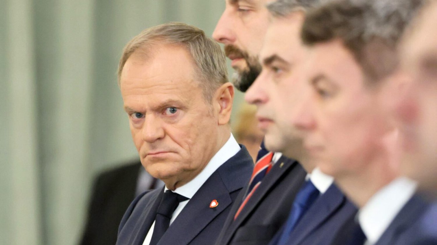 Czy w rządzie Donalda Tuska jest za mało ekspertów? Donald Tusk i ministrowie z jego rządu.