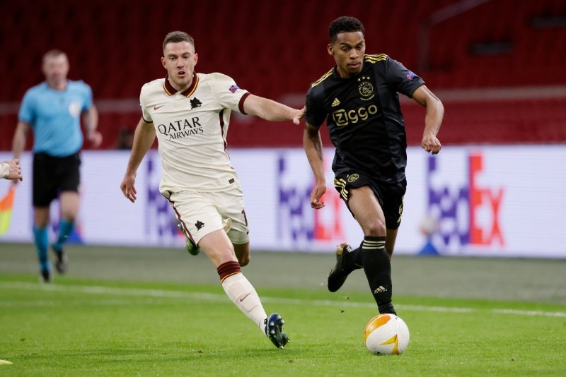 Ajax Amsterdam czy AS Roma? Walka o półfinał LE zapowiada się ekscytująco