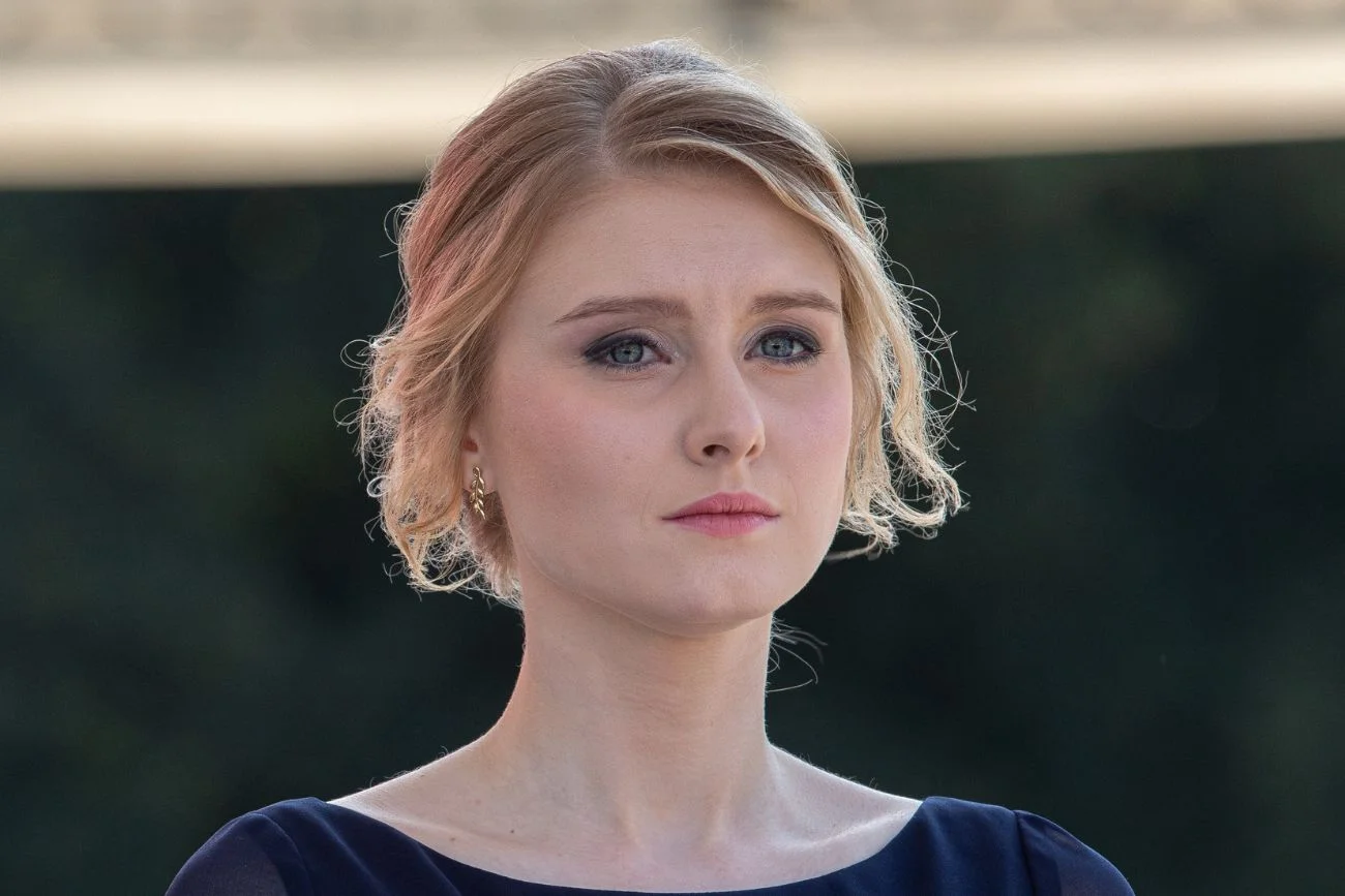Kinga Duda wzięła ślub. Uroczystość odbyła się w wyjątkowym miejscu. Kinga Duda wzięła ślub. Ceremonia odbyła się w Pałacu Prezydenckim.