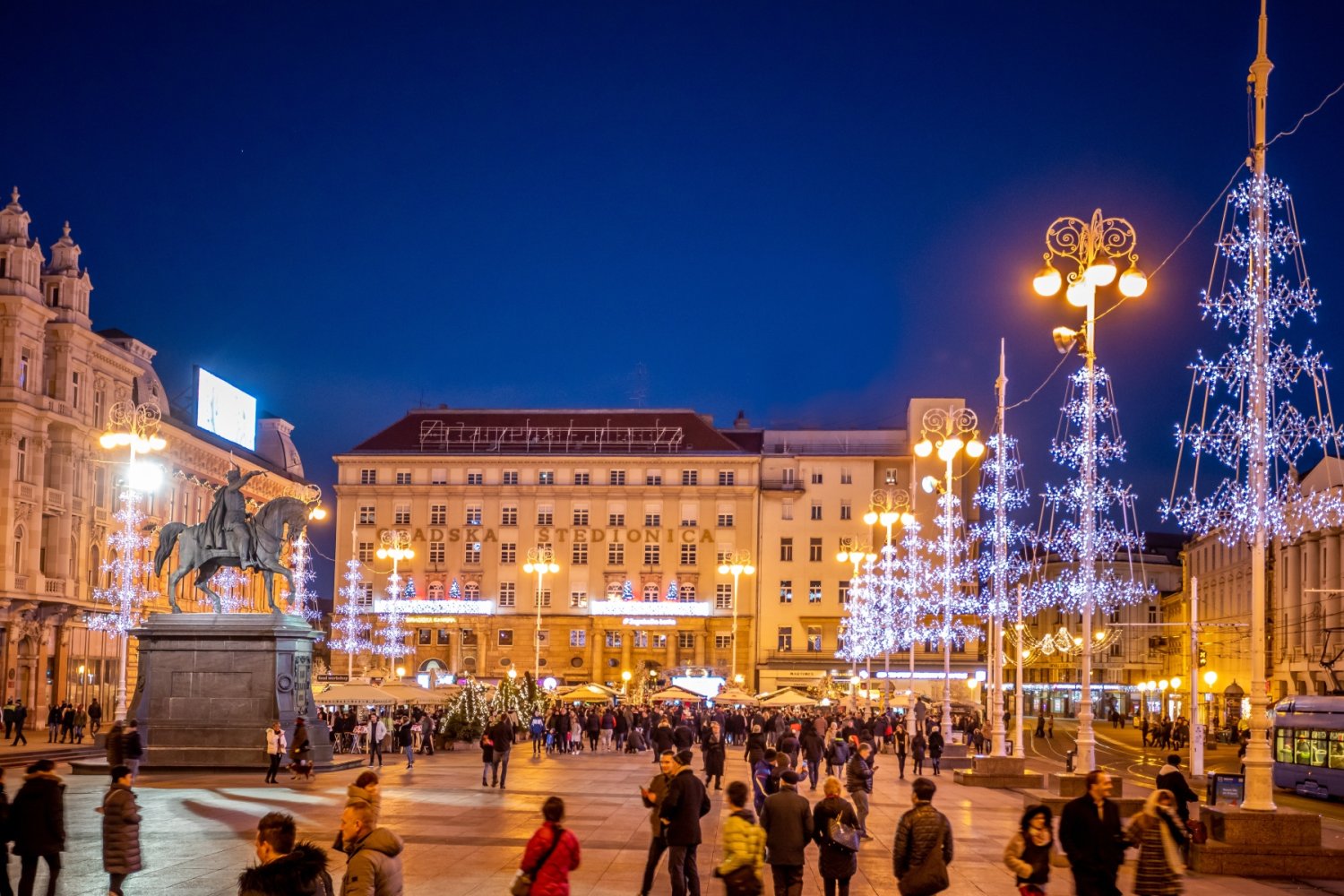 Chorwacja nie tylko latem. Dlaczego warto wybrać się do Zagrzebia w święta?