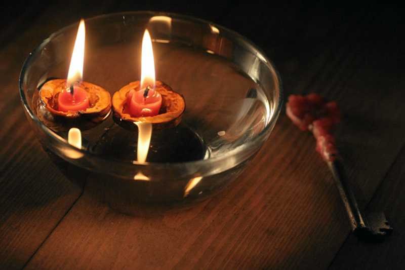 "Andrzejkowe" lanie wosku, to dla większości nic nie mówiący zwyczaj