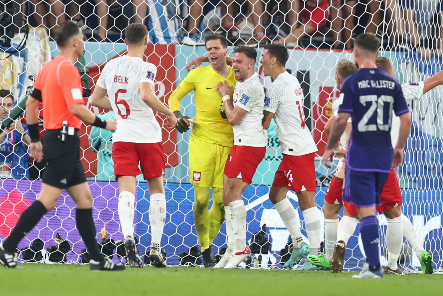 Polacy stracili pierwsze miejsce w grupie, ale to już nie ma znaczenia. Awans po 36 latach