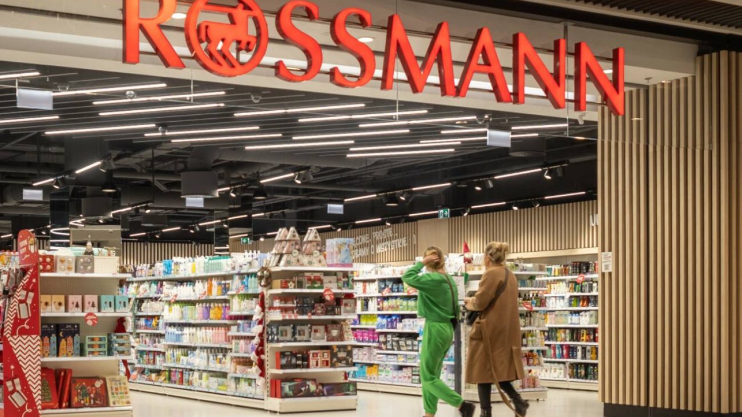 Kosmetyki z Hebe i Rossmanna, których zakupu żałuję. Niewarte swojej ceny
