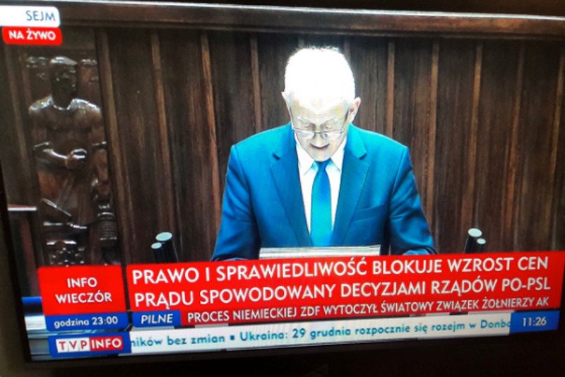 "Paskowy" TVP Info był dziś w szczytowej formie. Obarczył winą za podwyżki cen prądu rząd PO/PSL.