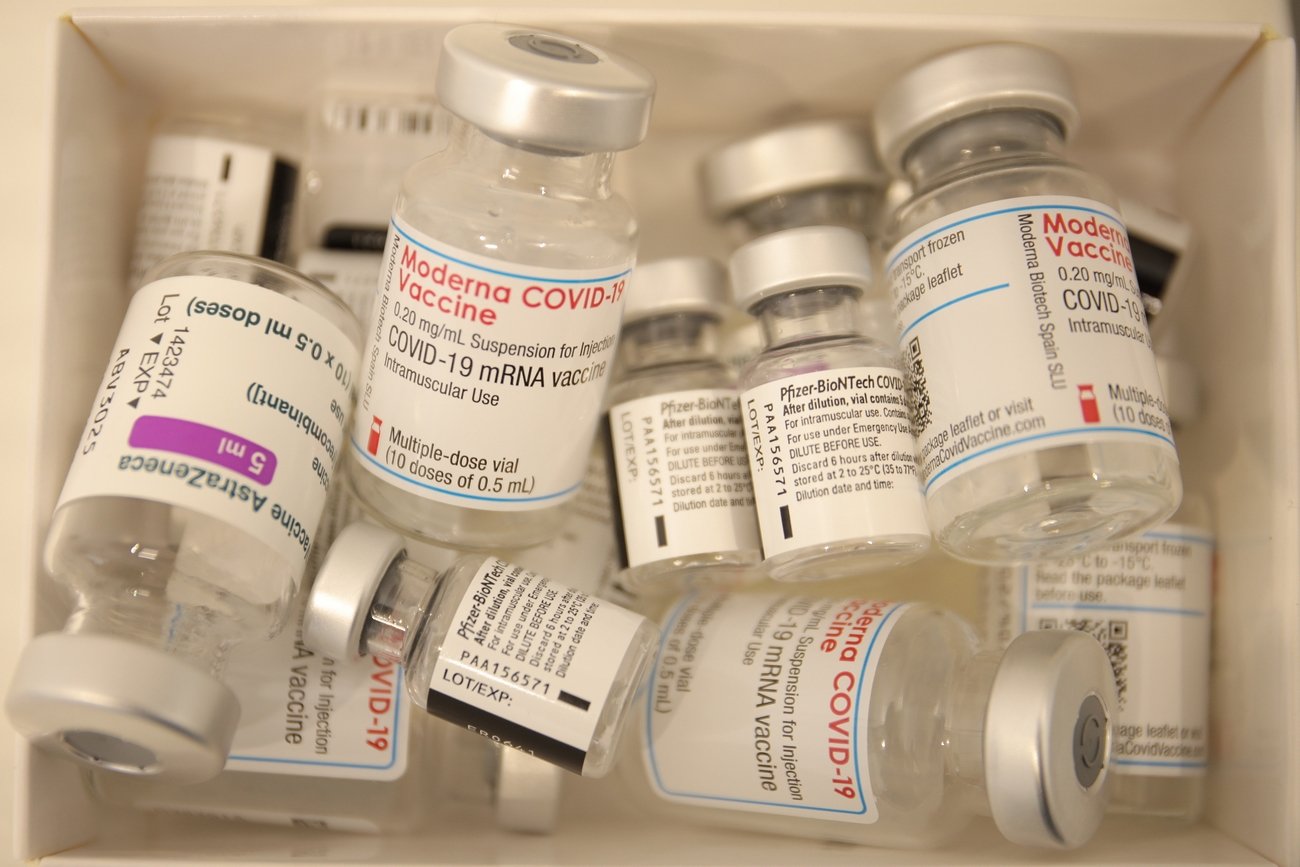 Moderna dopuszczona dla dzieci w wieku od 12 do 17 lat.