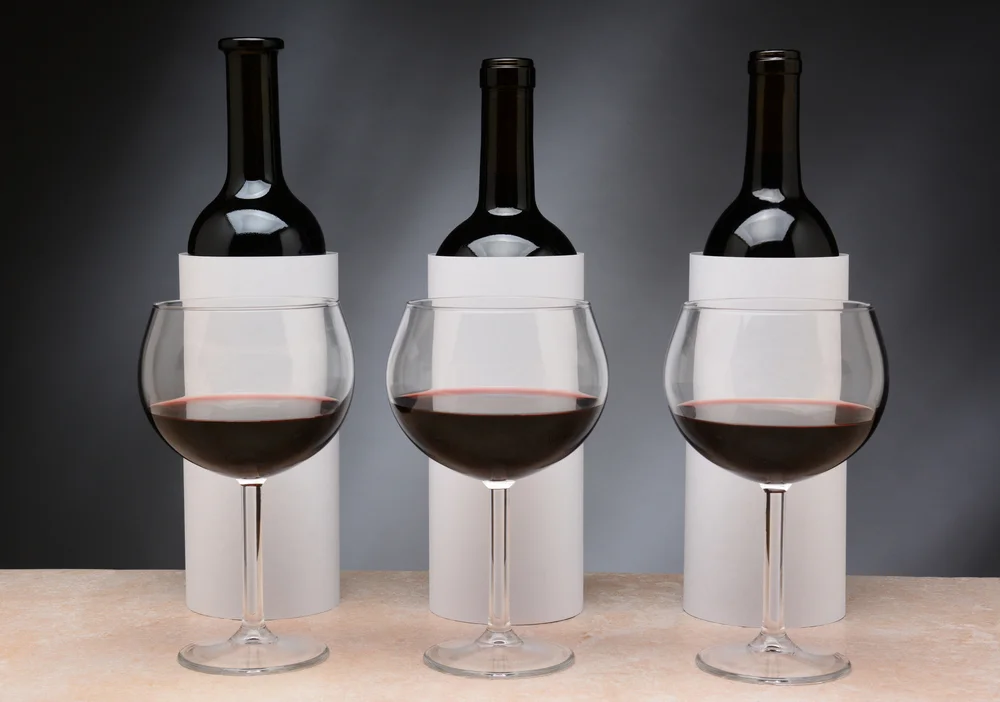 Degustacja wina "w ciemno". Tak zwawny blind testing
