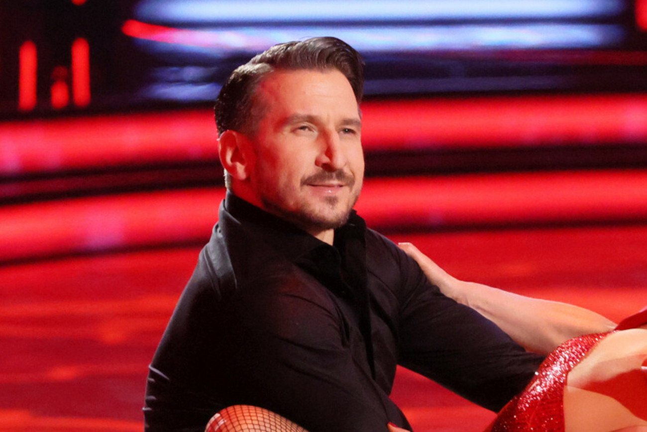 Barański o romansie z tancerką.