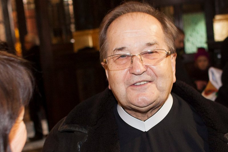 Czy Tadeusz Rydzyk może dalej śmiać się ze swoich oponentów? Oj, chyba lekko nie jest. Ta petycja pokazuje, jak wielu Polakom nie podobają się jego działania.