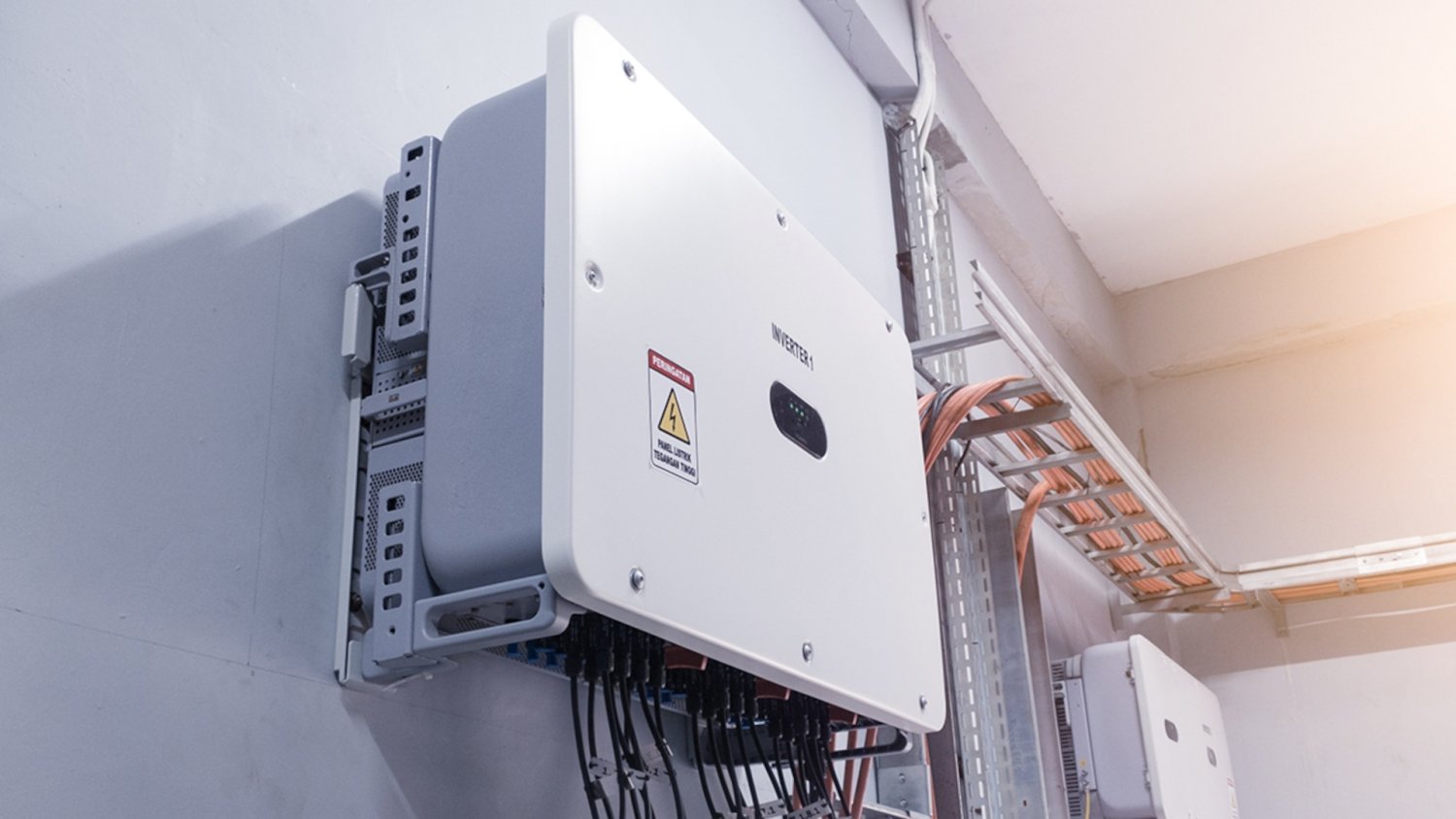 Magazyn energii 5 kWh – na ile wystarczy i dla jakiego domu będzie odpowiedni?