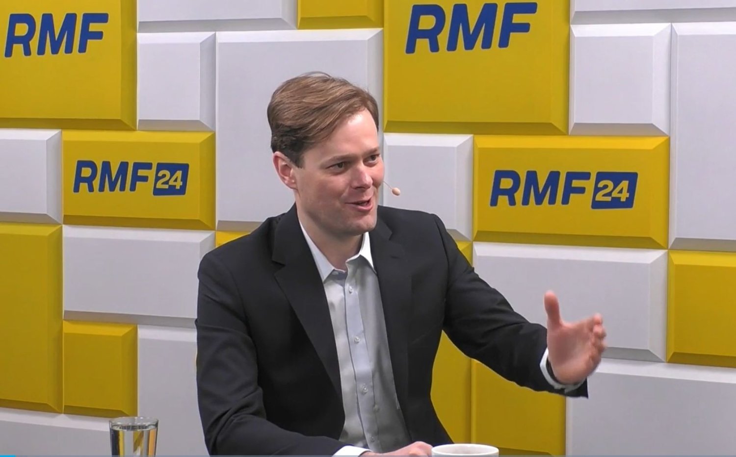 Jarosław Krajewski odpowiadał w RMF FMM Robertowi Mazurkowi na pytanie, czym zajmował się zawodowo.