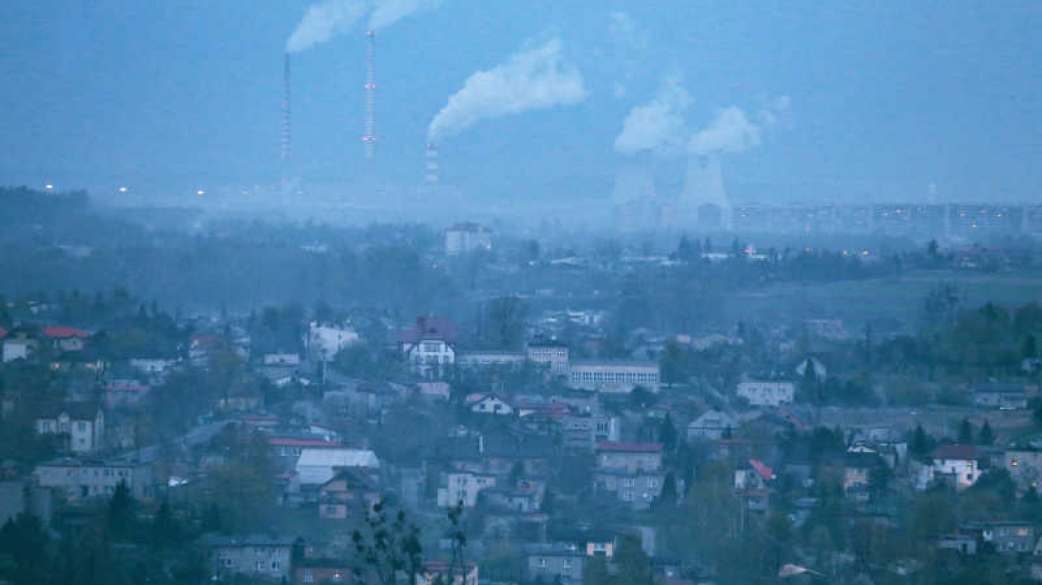 Zanieczyszczenia powietrza zabijają rocznie 45 tys. Polaków.