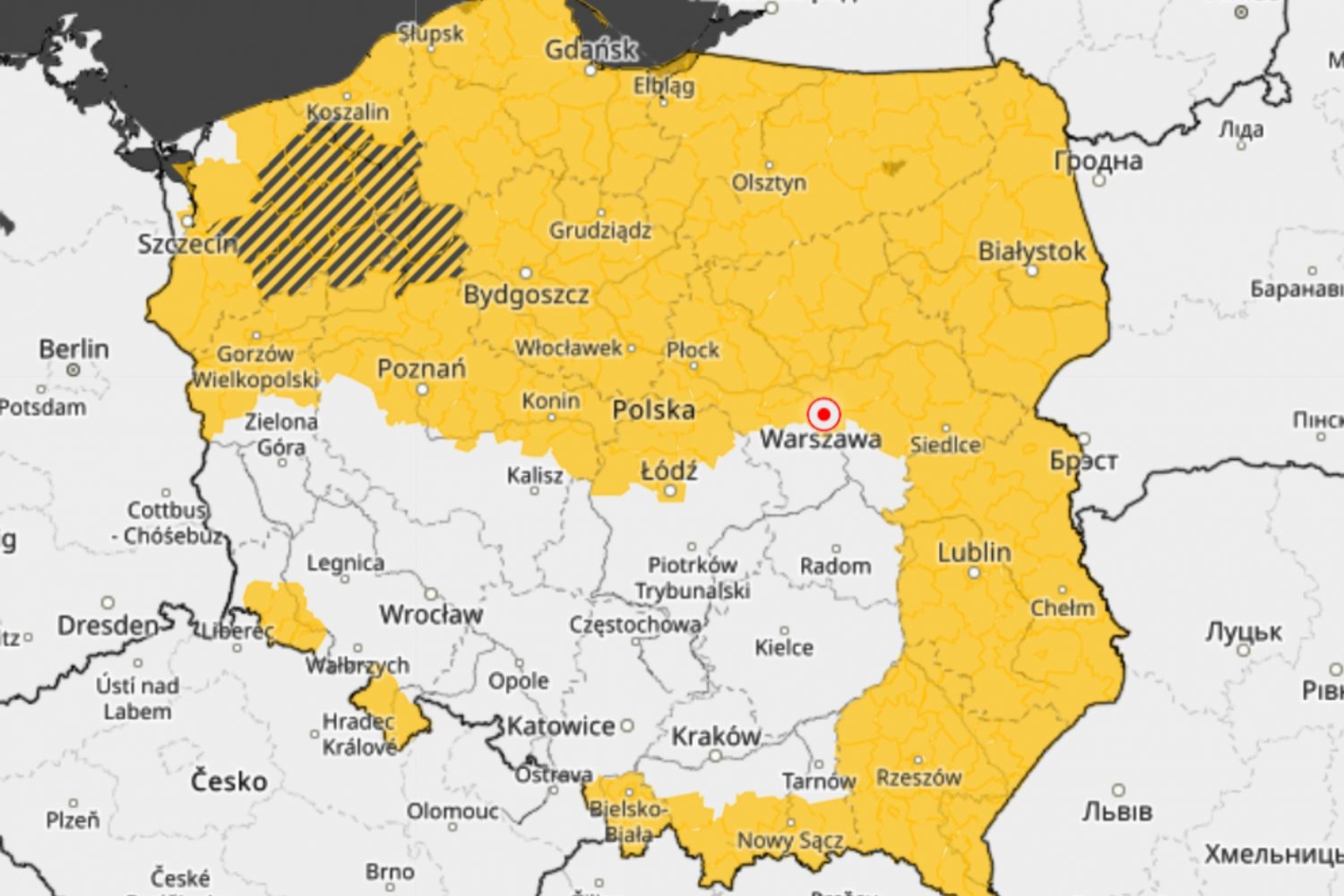 Większość Polski w alertach. Ostrzeżenia przed burzami i gołoledzią.