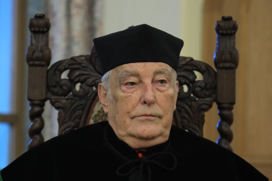 Ksiądz Zenon Grocholewski poparł arcybiskupa Jędraszewskiego naTemat.pl