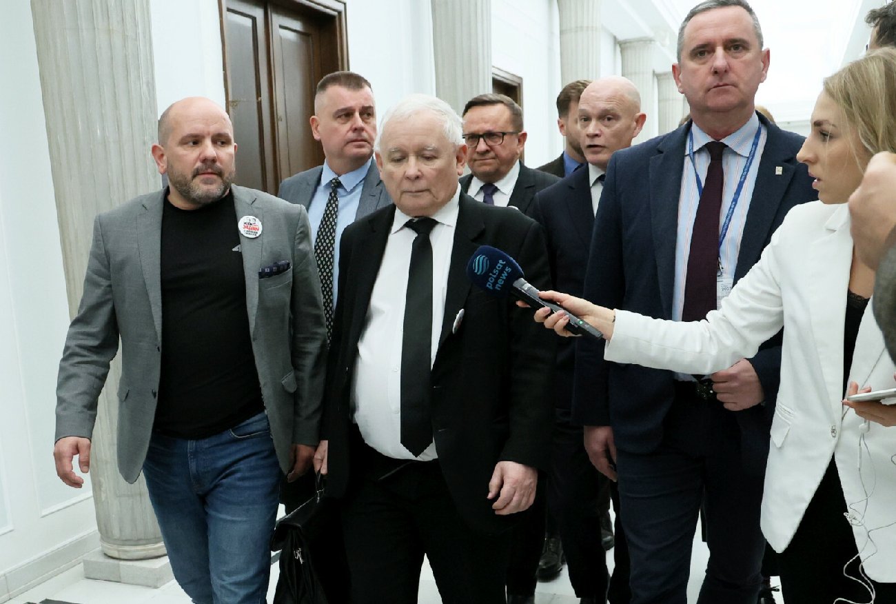 Burza po wywiadzie Manowskiej. Kaczyński interweniuje w obronie Dudy.