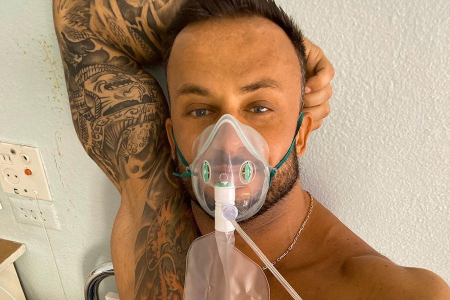 Influencer zmarł z powodu powikłań po covid-19