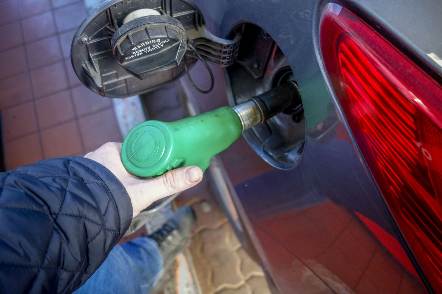 Czarna lista stacji paliw w Polsce. Tam lepiej nie tankować, zwłaszcza diesla