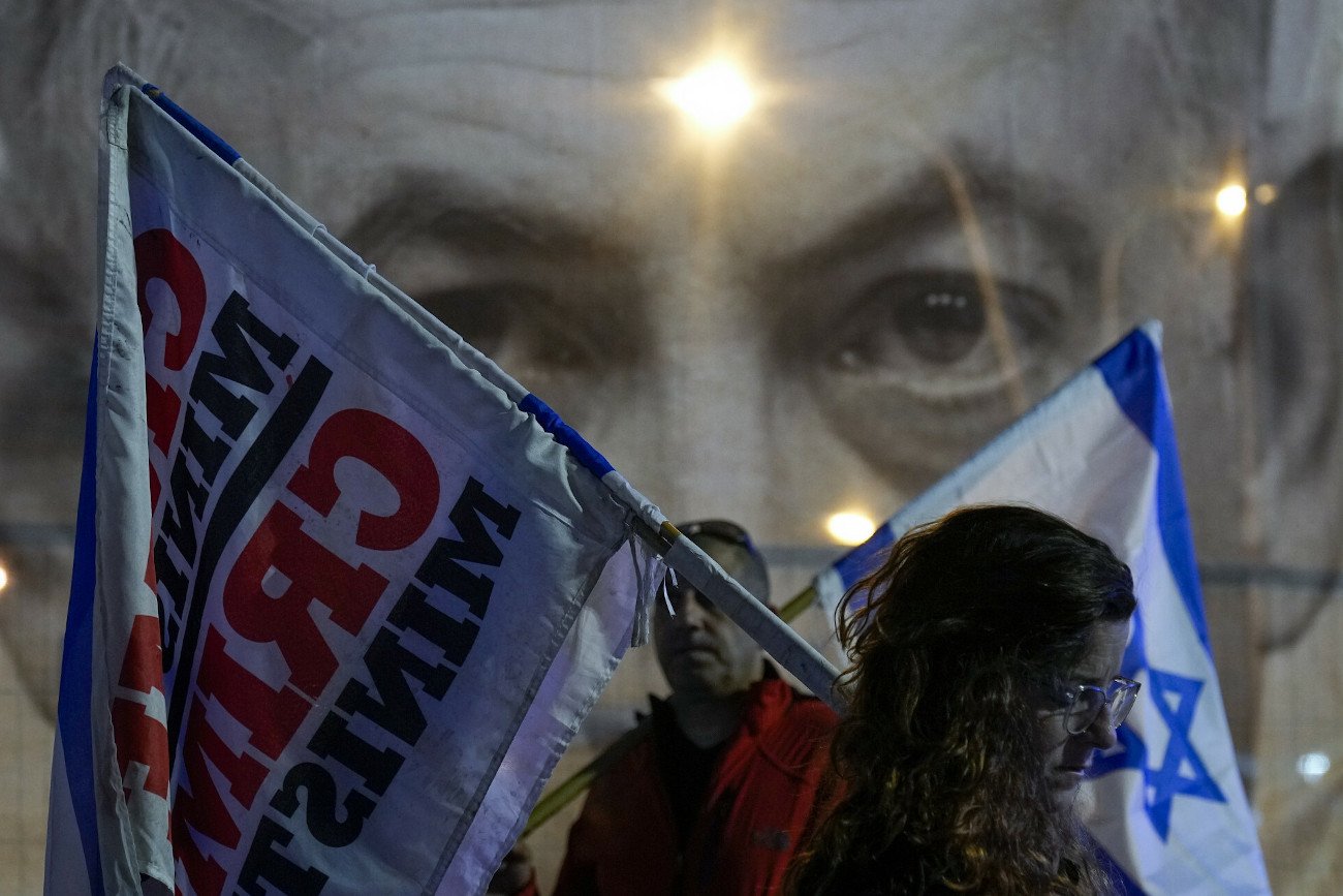 W połowie stycznia w Izraelu wybuchły masowe protesty przeciwko zapowiadanym zmianom w systemie sądownictwa.