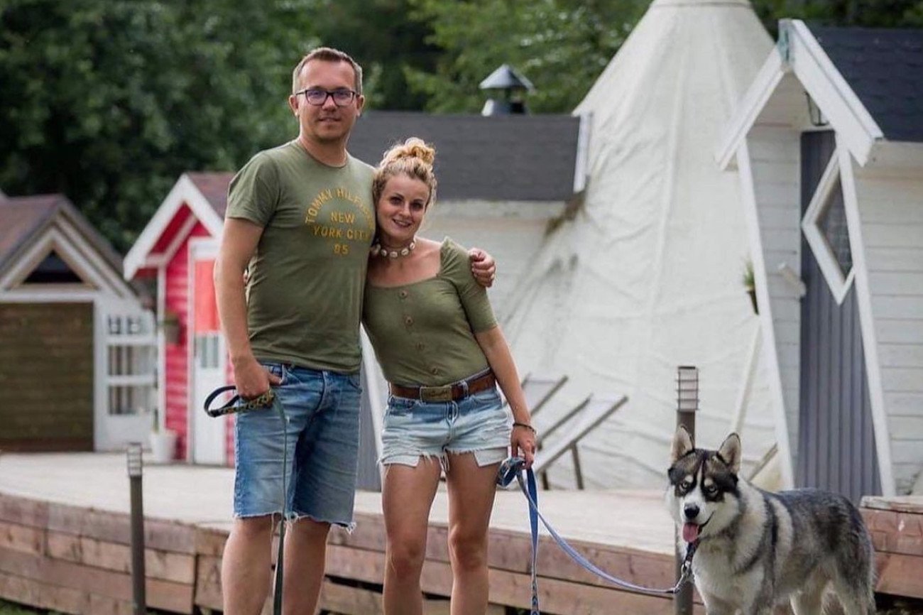 Właściciele Kalevali, wioski fińskiej, która uzyskała nominację do turystycznego Oscara.