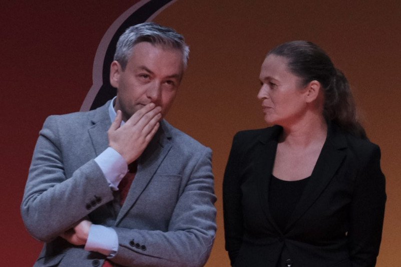 Nowacka krytykuje Biedronia.