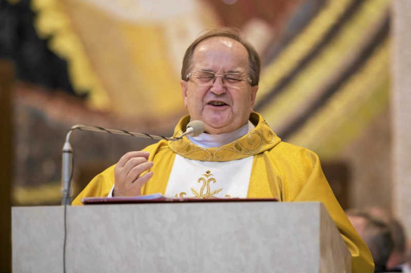 Szkoła o. Tadeusza Rydzyka i tak dostanie pieniądze.