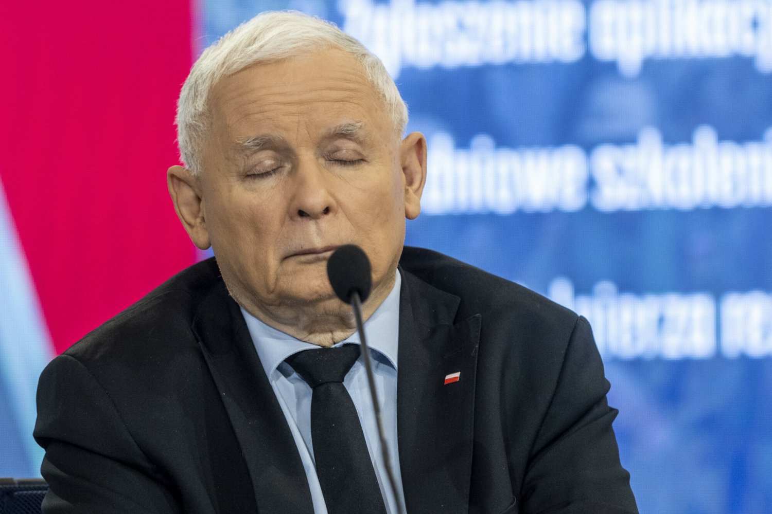 Wadim Tyszkiewicz o wypowiedzi Jarosława Kaczyńskiego dotyczącej broni atomowej.