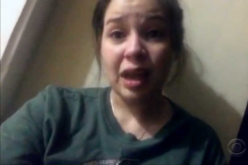 Uzależniona od heroiny nastolatka nagrała swój detoks.