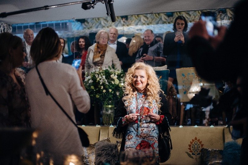 Magda Gessler to prawdziwy mistrz marketingu. Najpierw w sukces przekształciła swoje flagowe powiedzonko, teraz na warsztat wzięła swoją niesamowitą energię