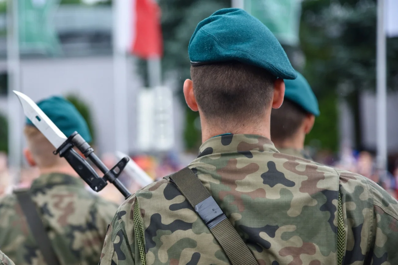 Sąd podjął decyzję ws. wniosku prokuratury o tymczasowy areszt dla mężczyzny, któremu zarzucono śmiertelne postrzelenie żołnierza w Szczecinie.