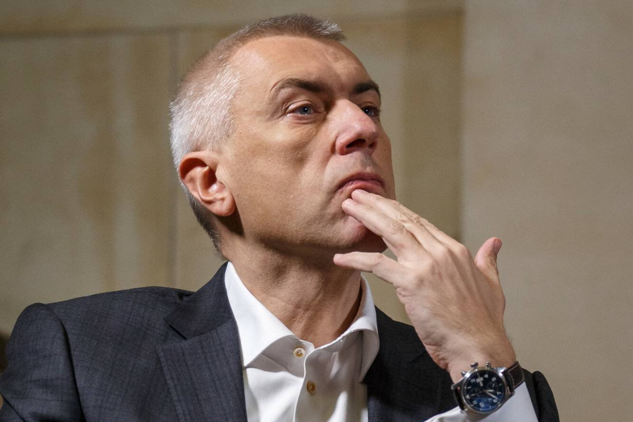 Roman Giertych ostro do Bąkiewicza. "Mój wujek walnąłby ci w łeb"