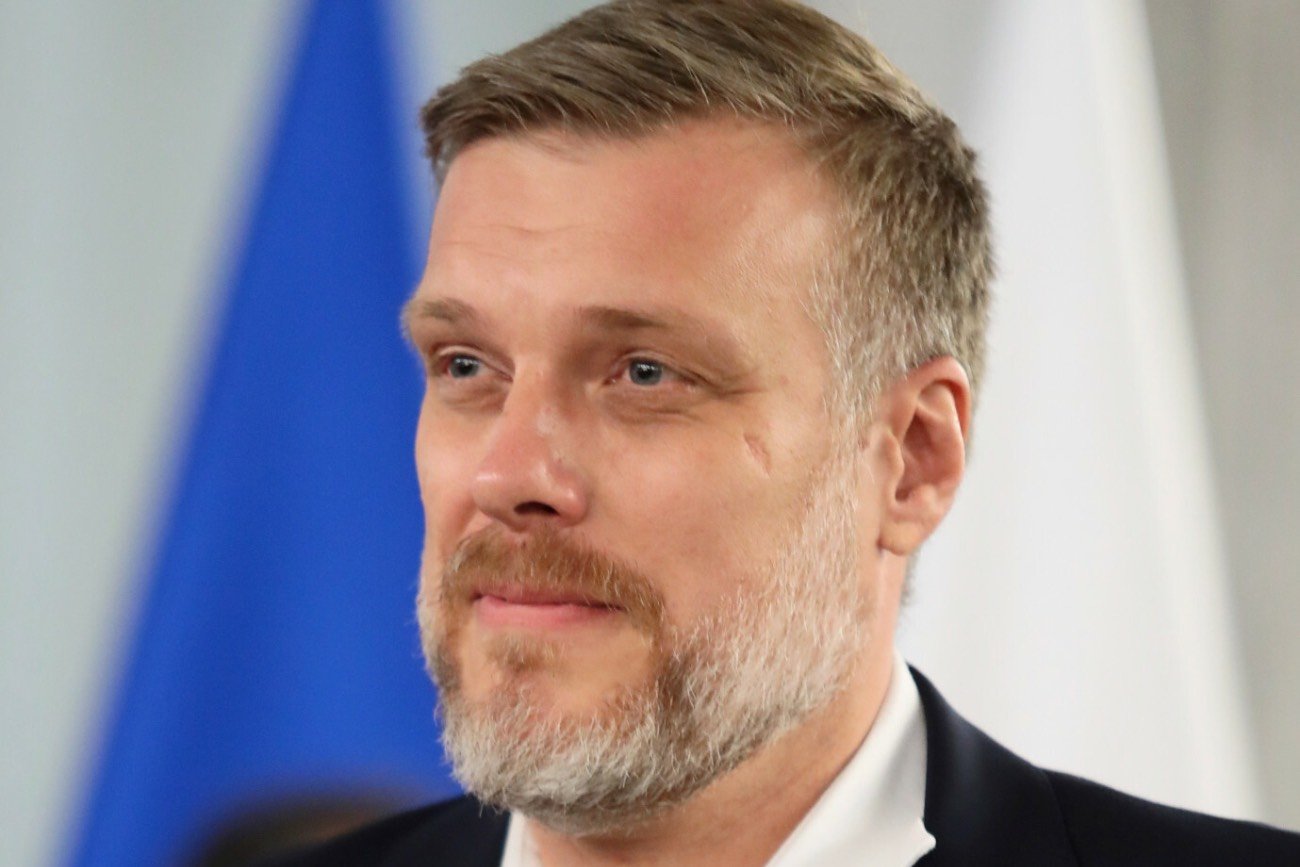 Adrian Zandberg tłumaczy decyzję partii Lewica Razem o tym, że nie wejdzie do rządu Donalda Tuska.