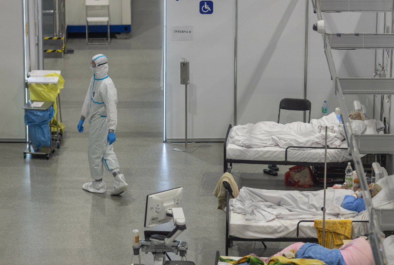 Ile zakażeń koronawirusem 7 grudnia? Ministerstwo Zdrowia wydało raport