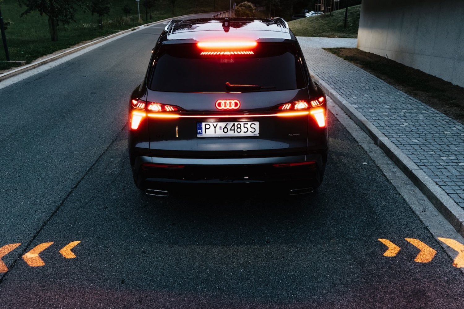 Prosta funkcja w nowym Audi Q7 działa genialnie. Aż dziwne, że weszła dopiero teraz