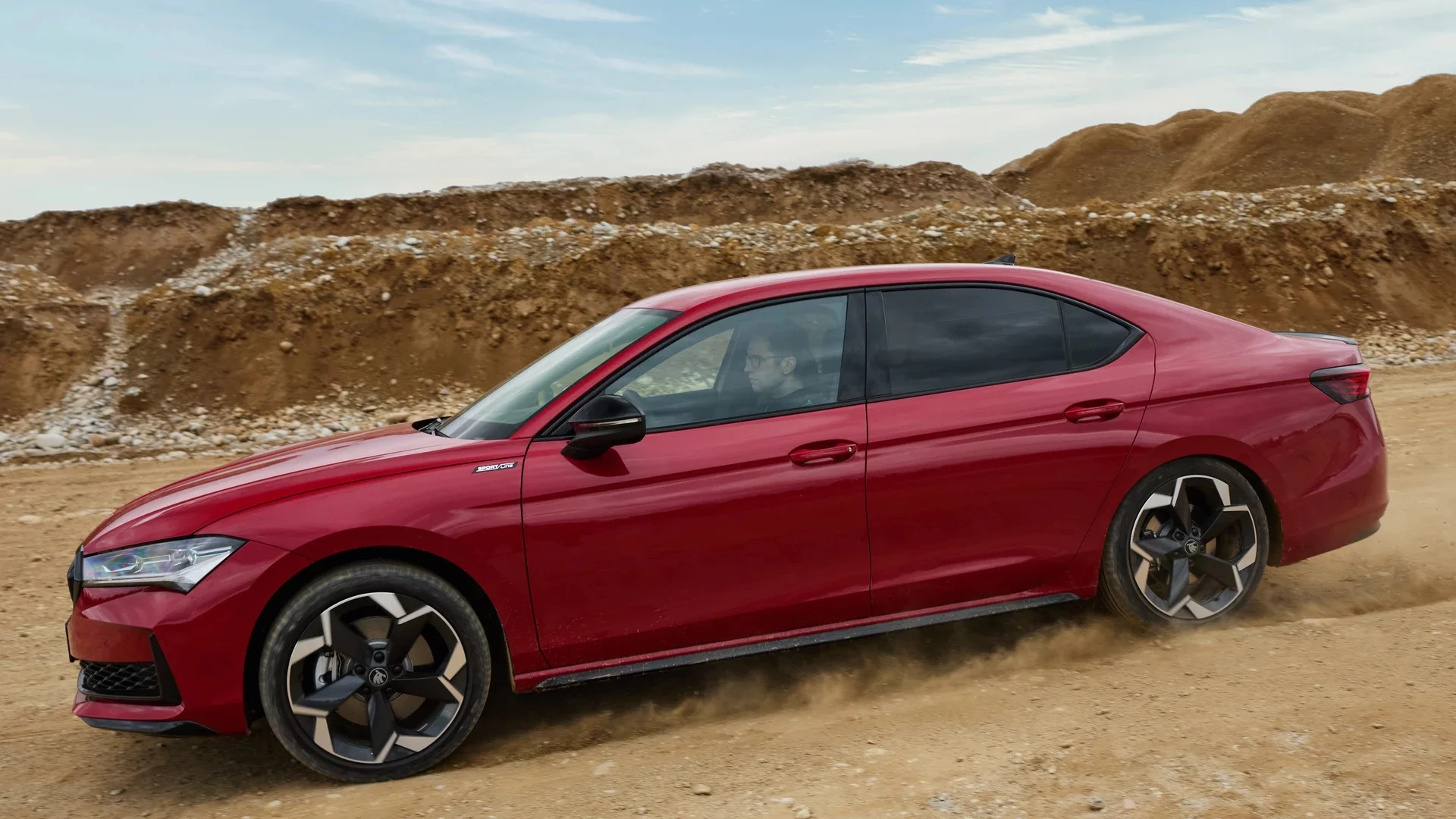 Tak działa napęd 4x4 w samochodach osobowych. Jego obecność daje kierowcom mnóstwo korzyści