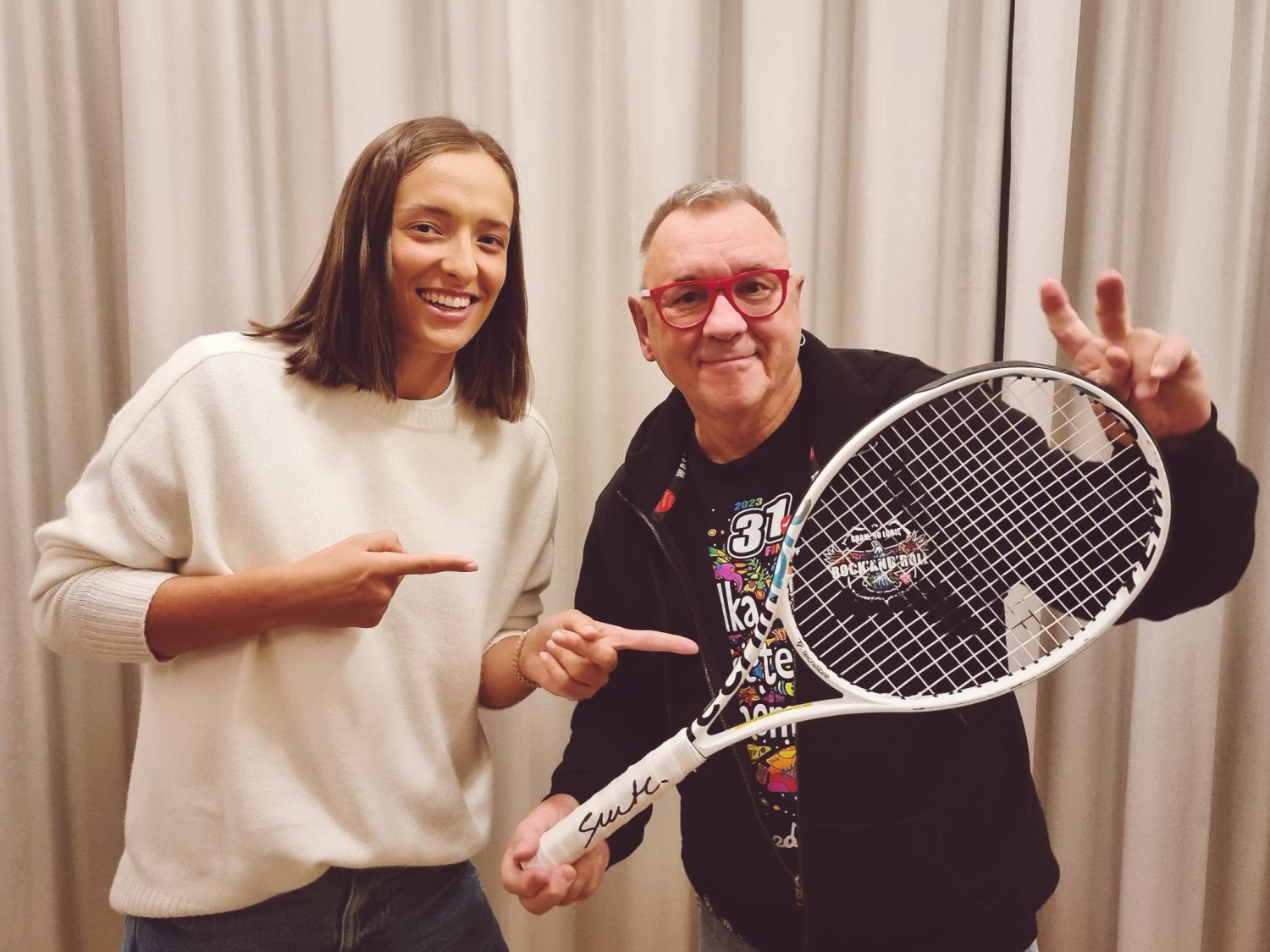Paletka i Ronald Garros. Nie uwierzycie, co Iga Świątek przekazała na aukcję WOŚP