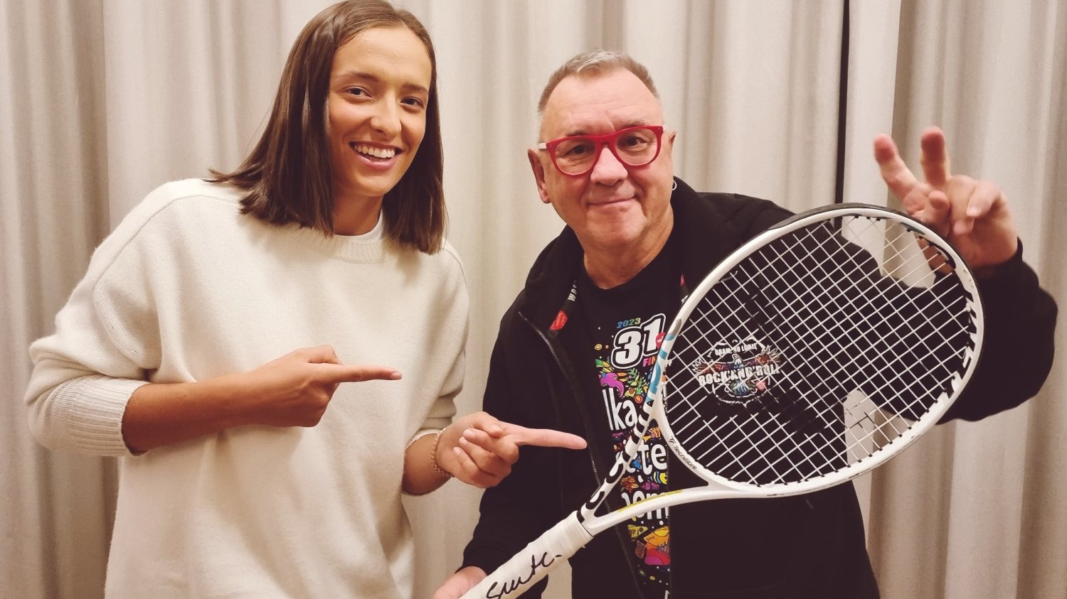 Paletka i Ronald Garros. Nie uwierzycie, co Iga Świątek przekazała na aukcję WOŚP