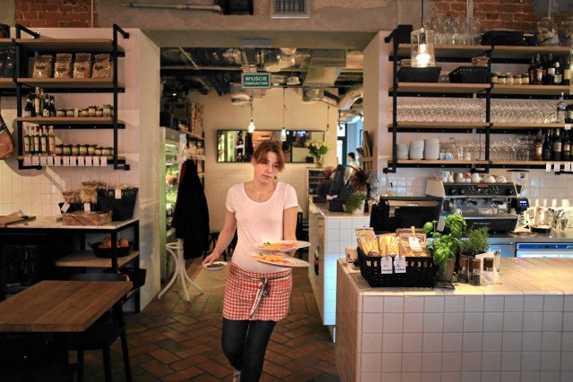 Właściciele baru Mercato, chcą zrobić biznes w miejscu gdzie nie udało się to Magdzie Gessler