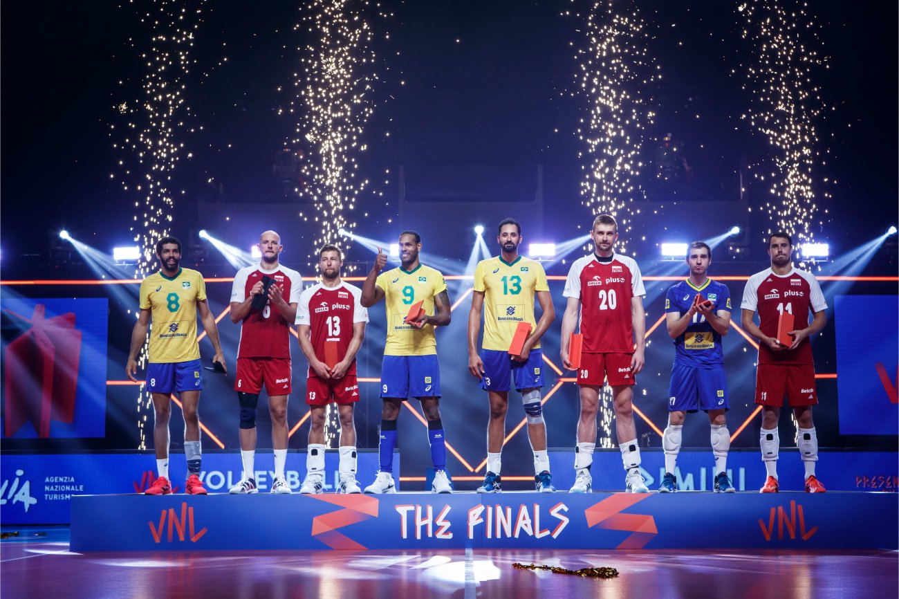 Fabian Drzyzga, Bartosz Kurek, Michał Kubiak i Mateusz Bieniek znaleźli się w drużynie marzeń Ligi Narodów