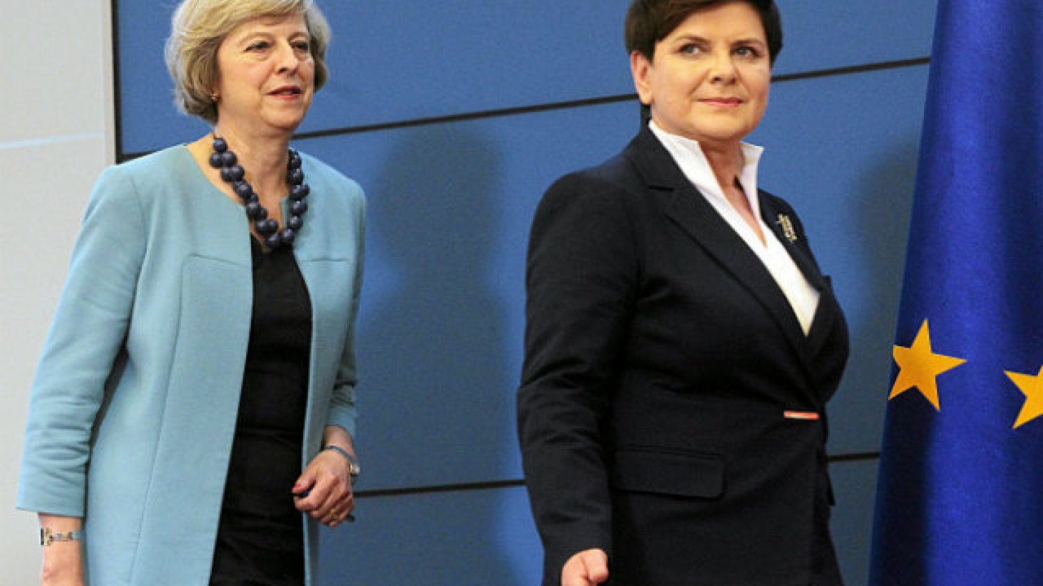 Theresa May i Beata Szydło. Brytyjska premier zwróciła się z apelem do Polaków.