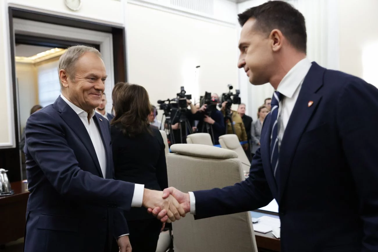 Media nieoficjalnie: jest nowy rzecznik rządu. To znany minister. Adam Szłapka rzecznikiem rządu. To minister do spraw Unii Europejskiej.