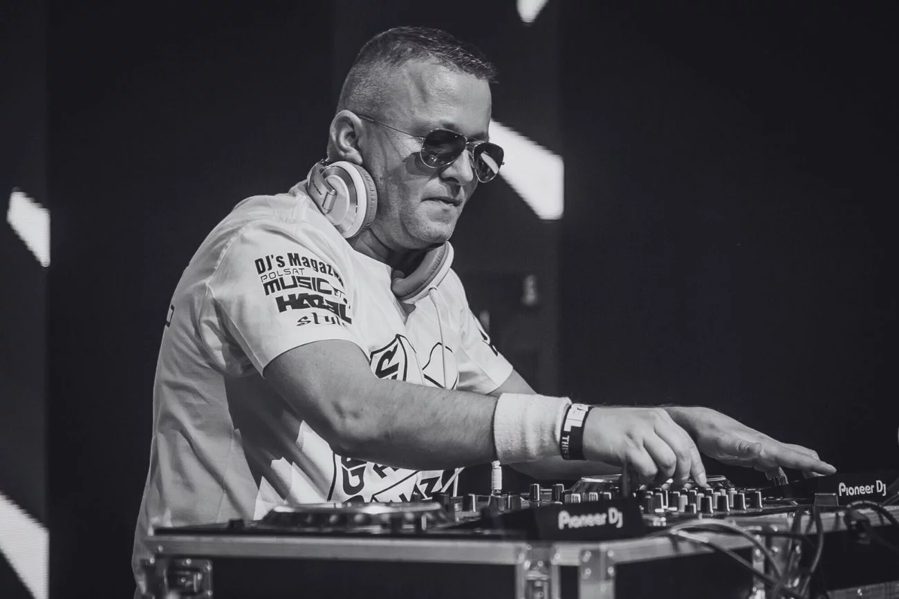 Nowe informacje ws. śmierci DJ Hazela. Miał pozwolenie na broń.