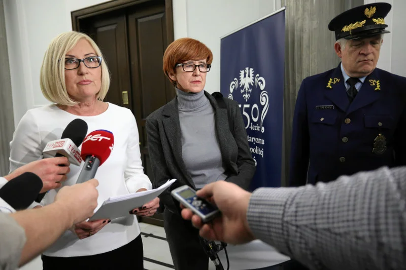 Złożenie projektu zapowiadała Joanna Kopcińska.