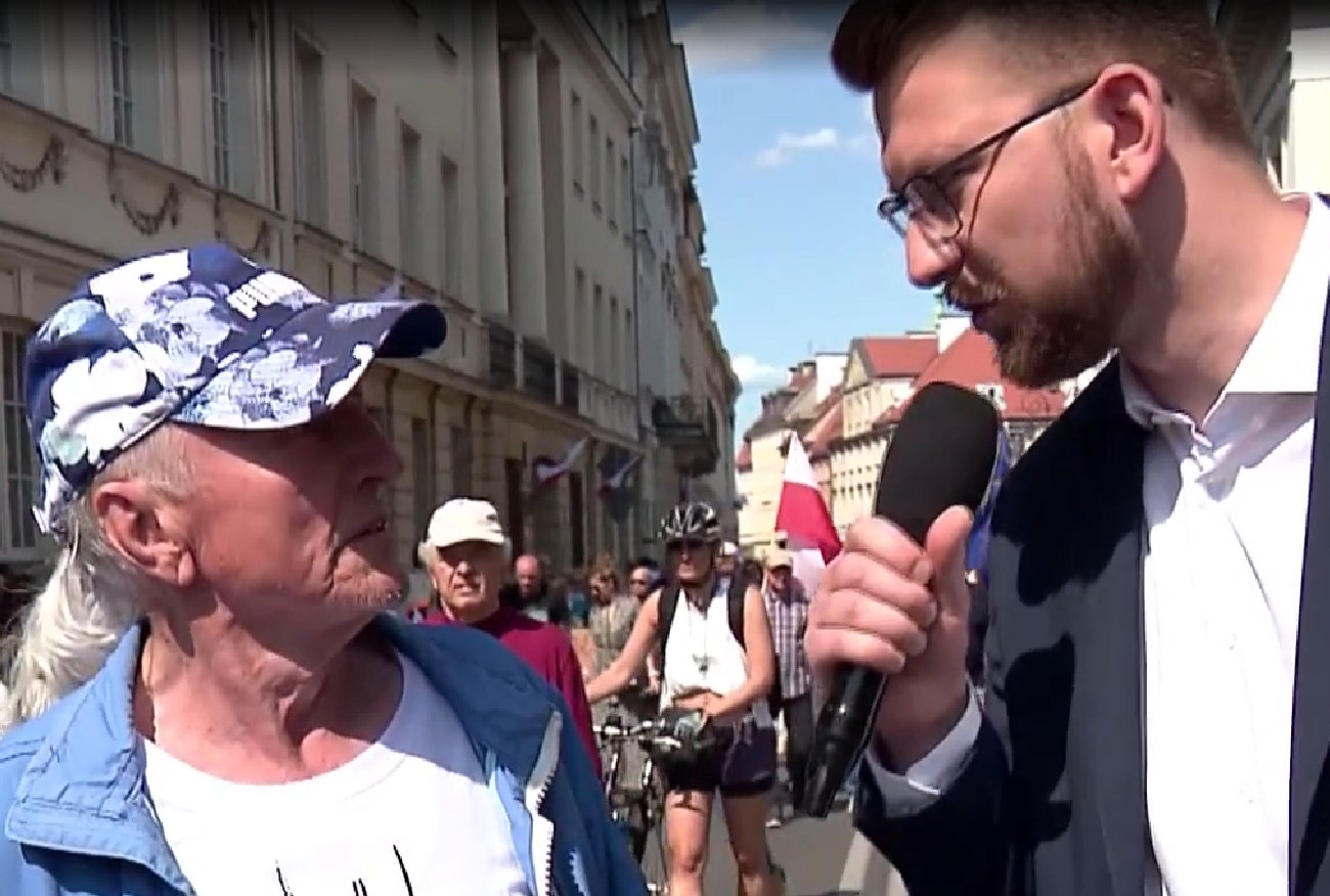 Tak "Wiadomości" prowokowały 4 czerwca. "Poszedł z mikrofonem bez kostki".