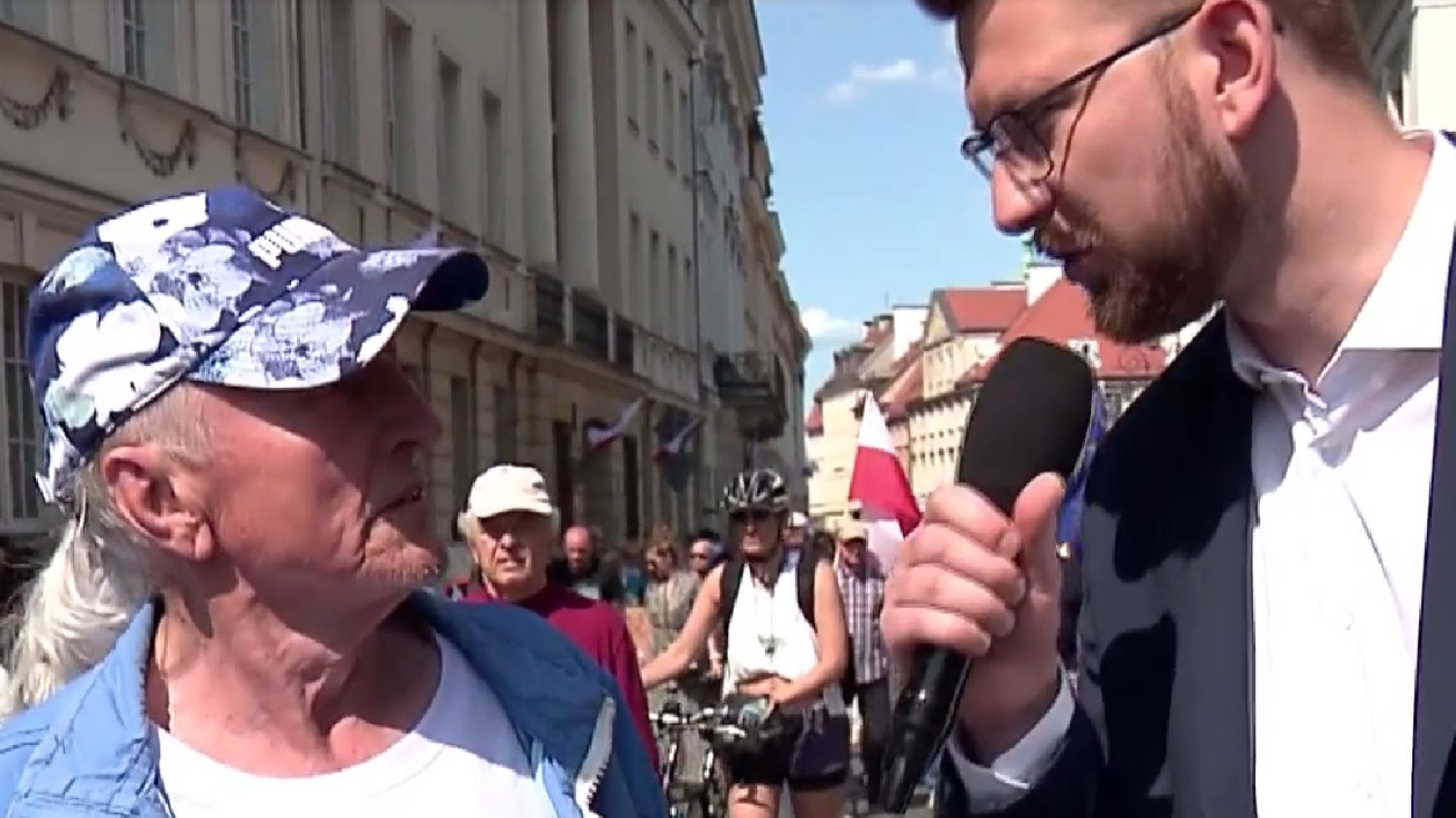 Tak "Wiadomości" prowokowały 4 czerwca. "Poszedł z mikrofonem bez kostki".