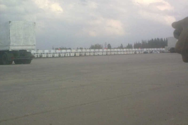 Rosja wysłała do Doniecka 280 ciężarówek z pomocą humanitarną.