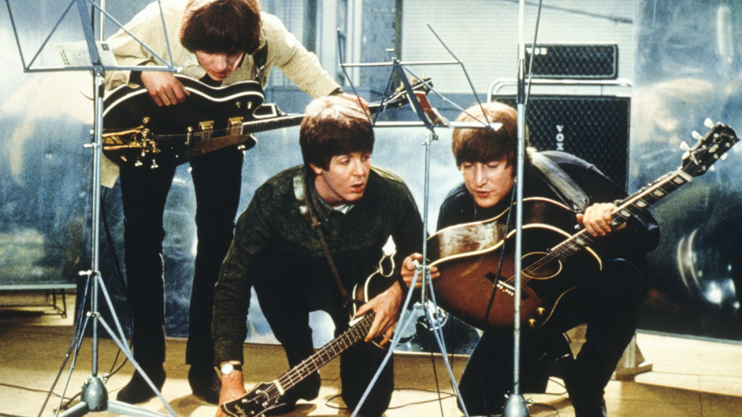 Sam Mendes ("American Beauty") nakręci cztery filmy o Beatlesach!