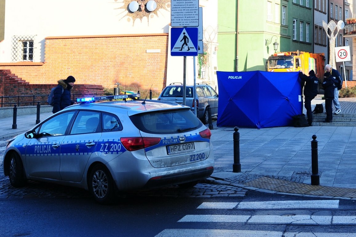 Policja przy pracy. Zdjęcie ilustracyjne.
