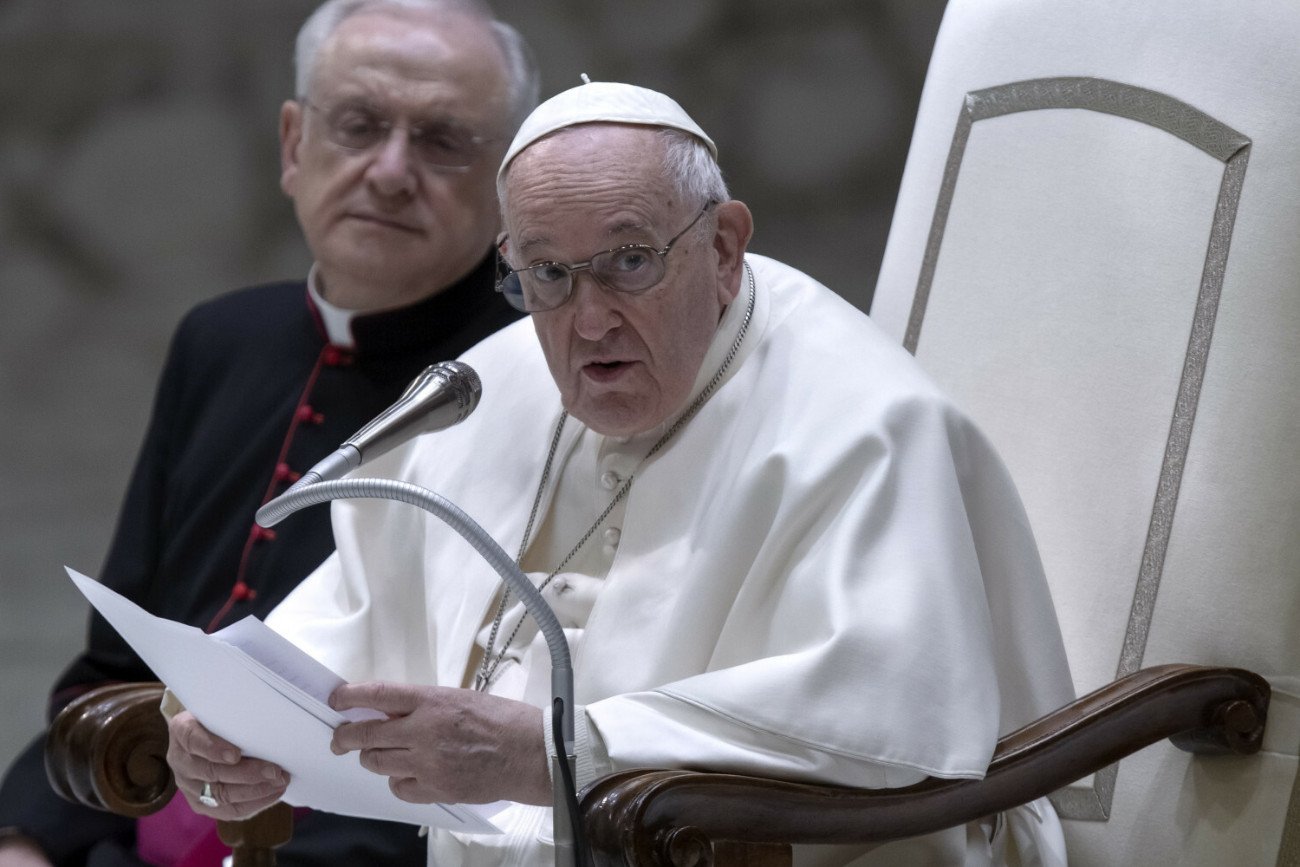 Franciszek napisał list na 1000 dni wojny w Ukrainie. Nie pojawiło się jedno słowo Papież Franciszek