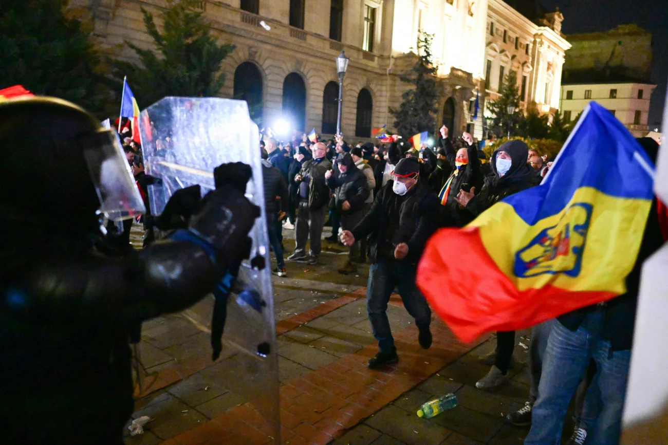 Zwolennicy skrajnie prawicowego Georgescu wywołali zamieszki w Rumunii. "Zidentyfikowano 500 osób" Zwolennicy Georgescu wywołali zamieszki w Bukareszcie. Są nowe informacje