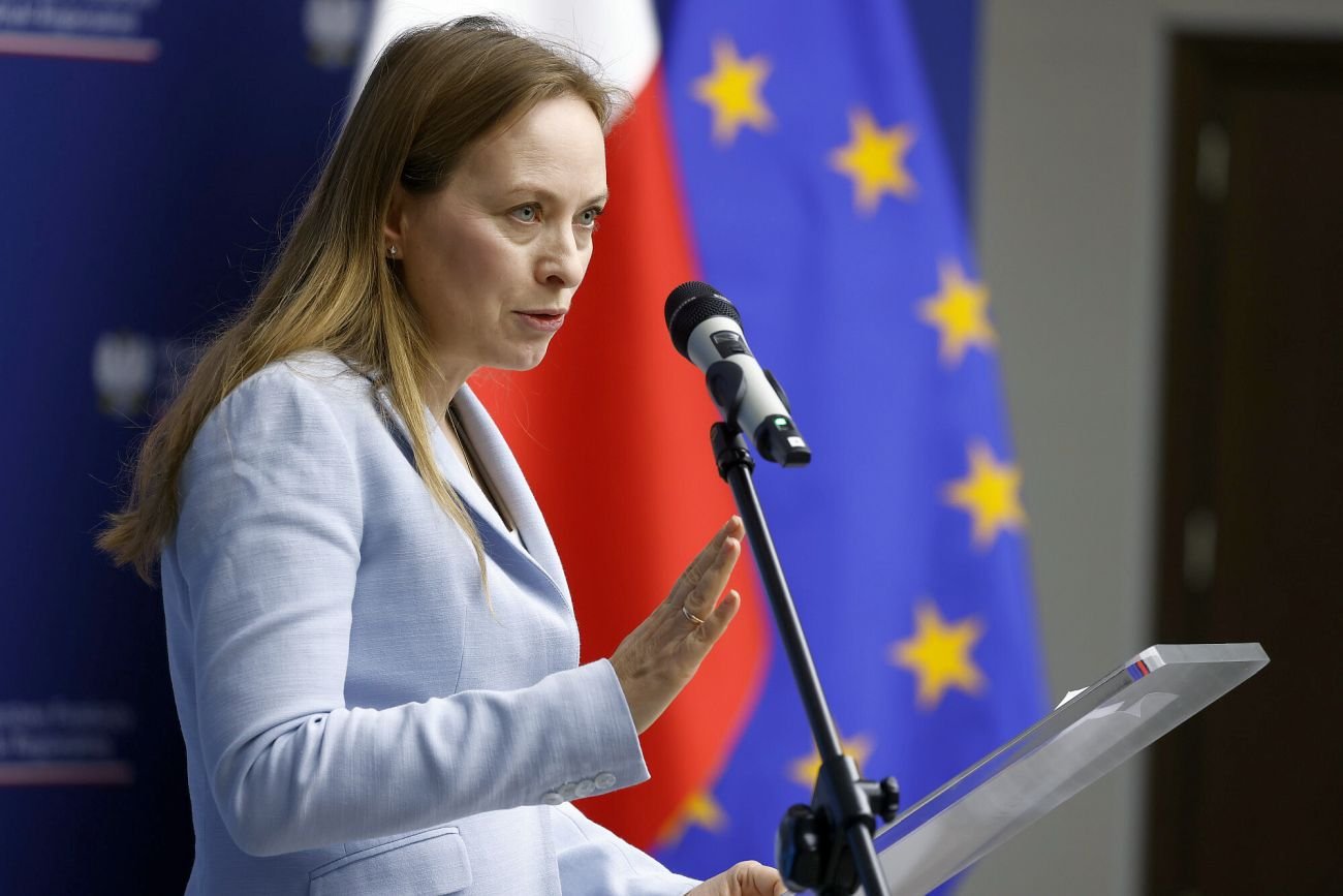 Ministra Pełczyńska-Nałęcz: do Polski trafił przelew na 27 mld zł