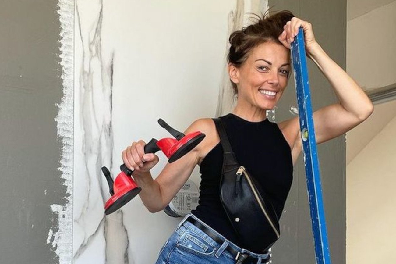 Katarzyna Glinka remontuje dom. Wkurza się, że przez znane nazwisko dostaje zawyżone oferty
